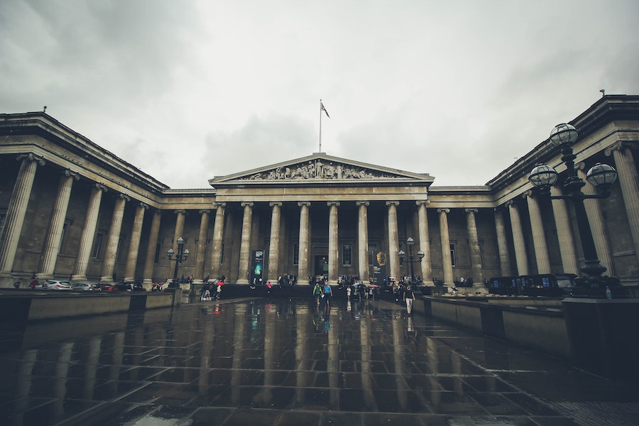 Extérieur du British Muséum à Londres