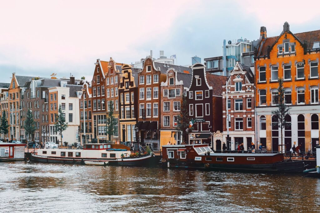 Maisons et canaux d'Amsterdam