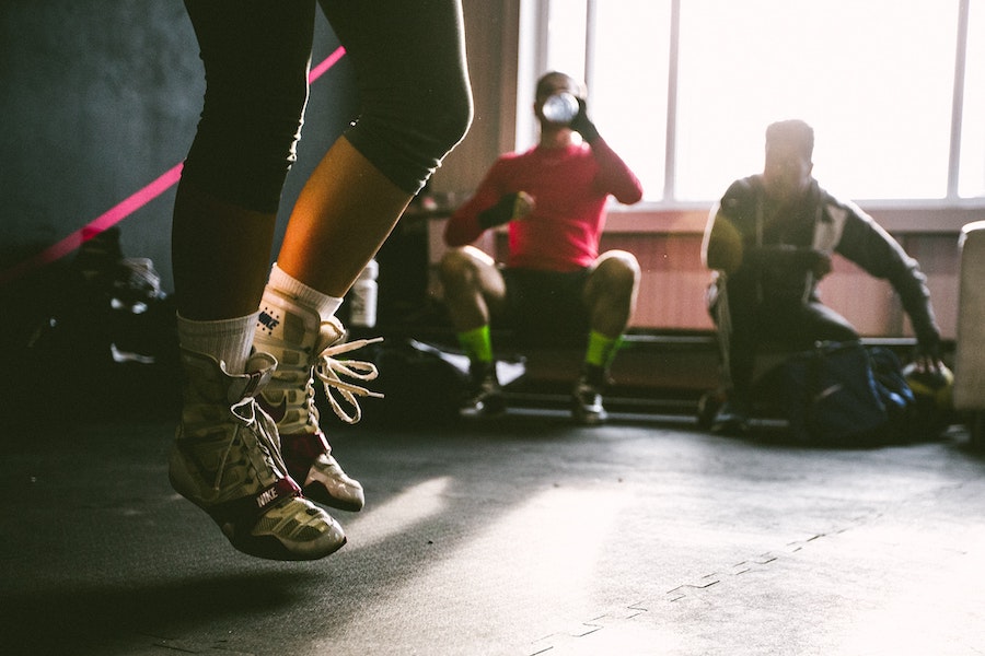 Cardio, exercice de la corde à sauter