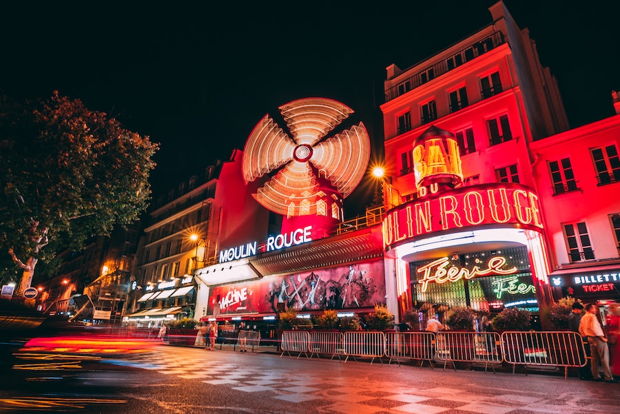 Devanture du Moulin Rouge à Paris