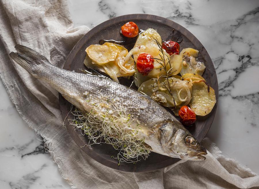 Plat à base de poisson, spécialité de Laponie