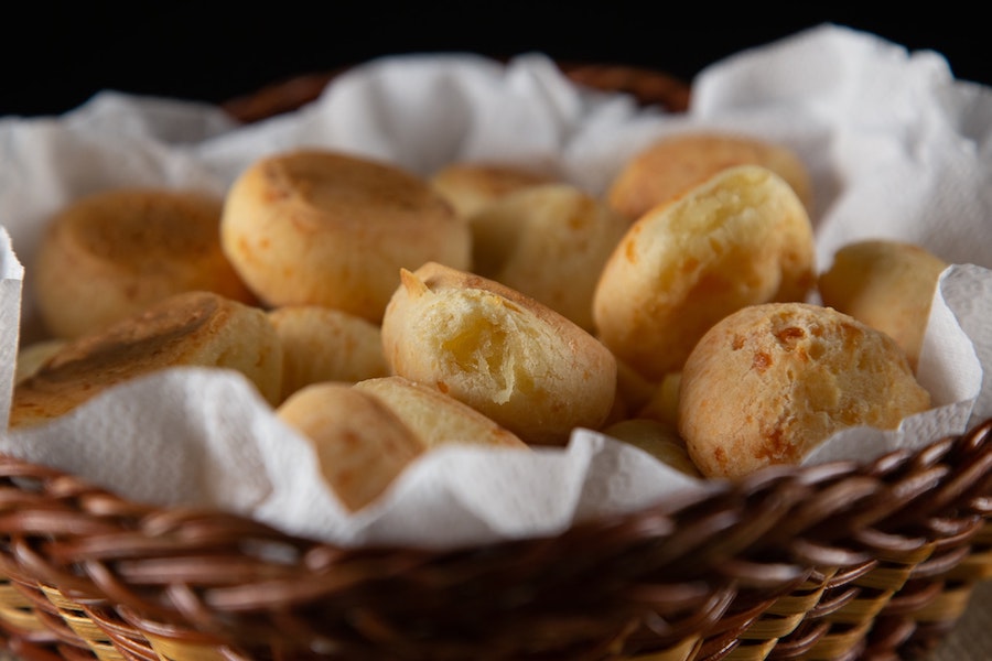 Pão de queijo, spécialité Brésilienne à base de fromage